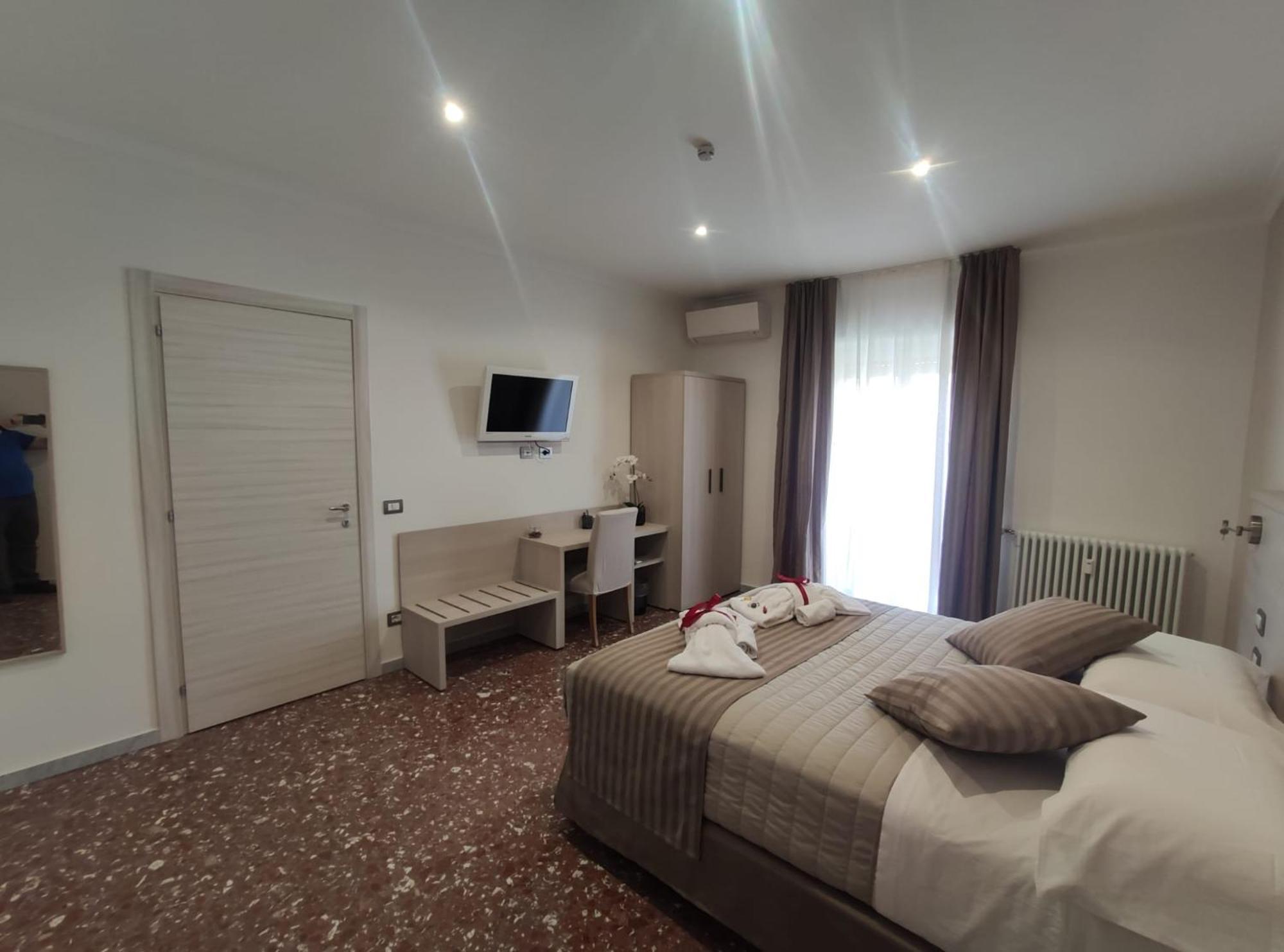 Appartamento Hector Rom Exterior foto